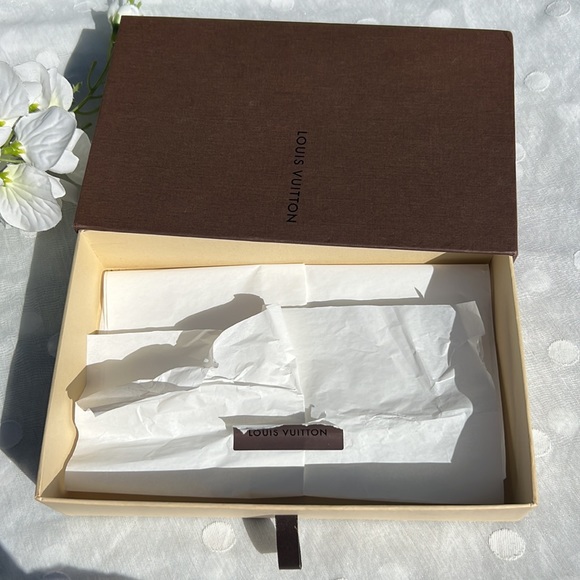 Louis Vuitton Box.❤️ - Picture 3 of 14